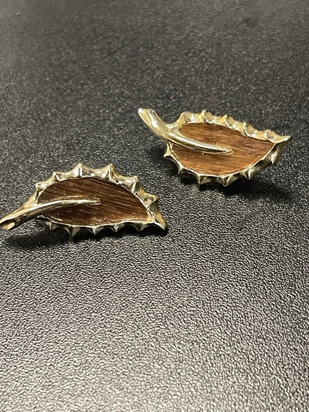Leaf Shaped Wood & Gold Tone Clip-On Earrings-A1